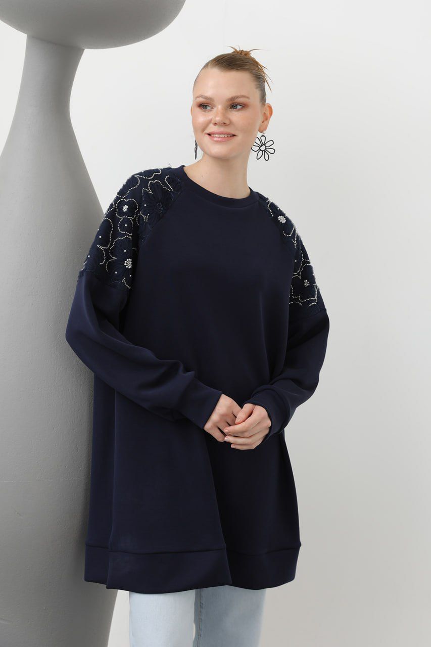 Tunic with floral embroidery on the shoulder Navy