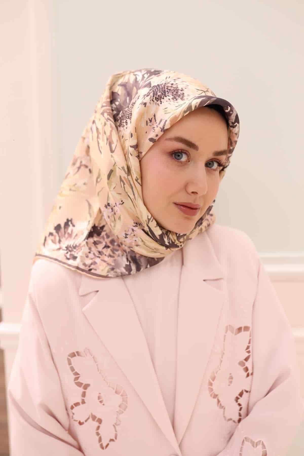 SH Silk Scarf sh011